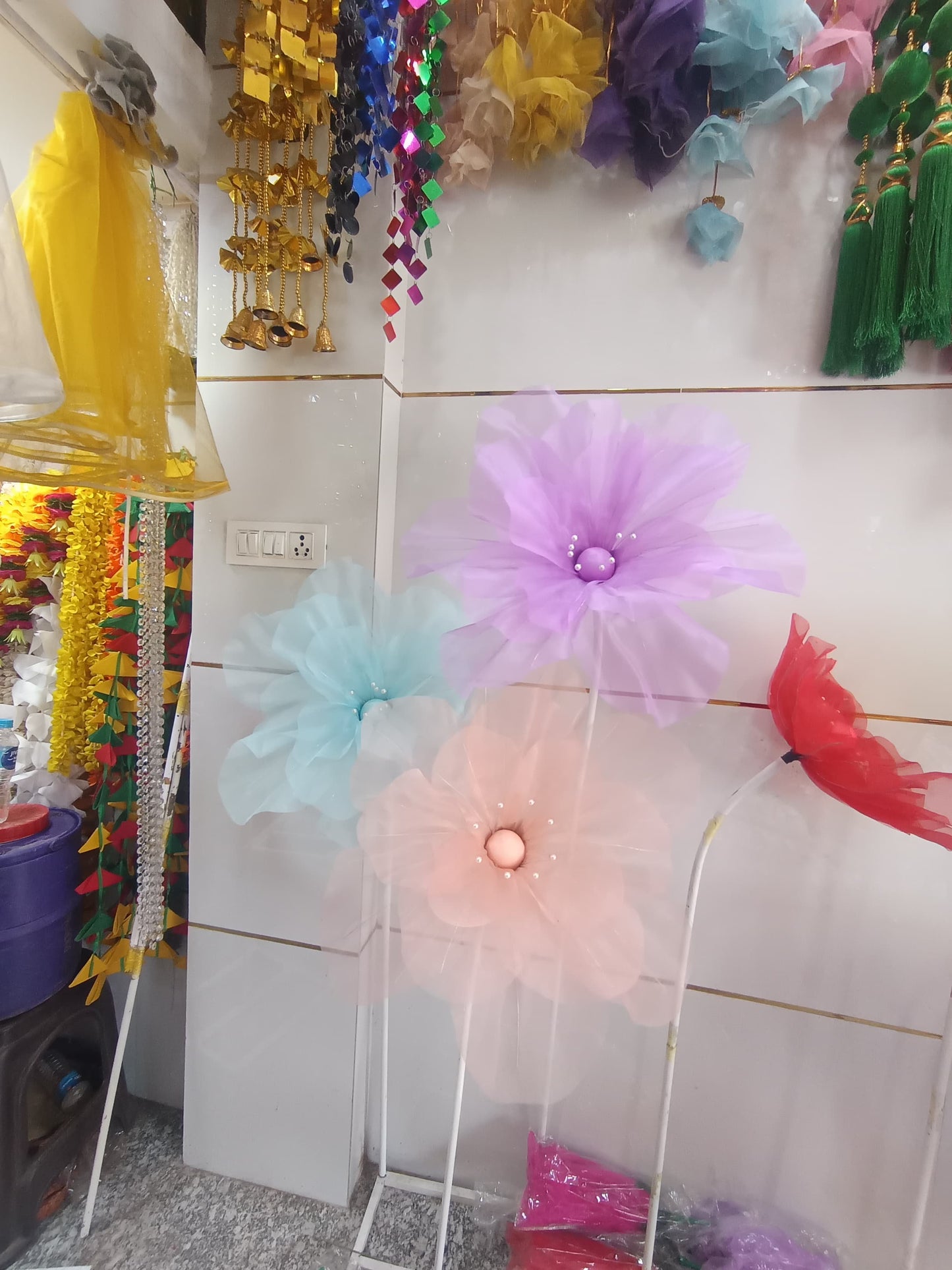 Organza fabric flowers (without stand)
